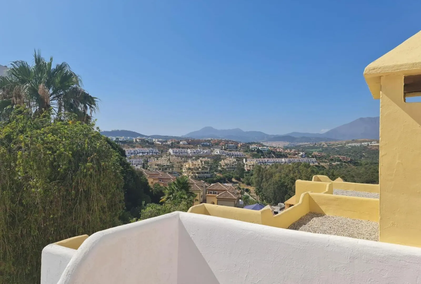 Apartamento Apt De 3 Dormitorios A 3 Minutos En Coche De La Playa Casares Espanha