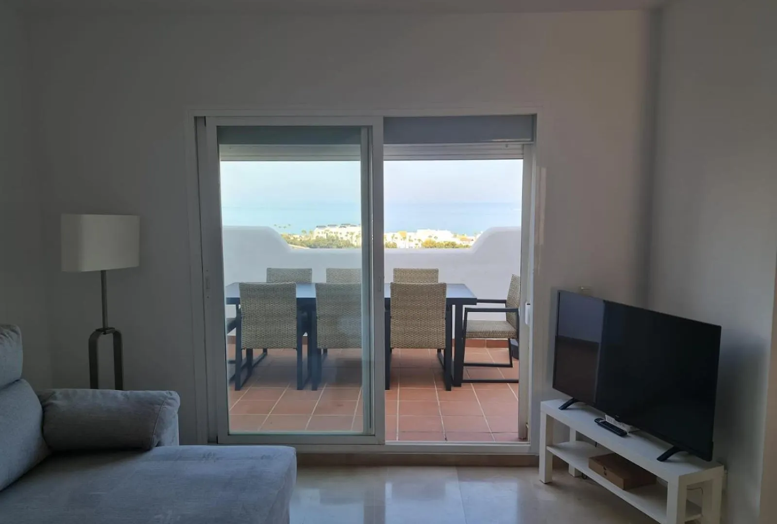 아파트 Apt De 3 Dormitorios A 3 Minutos En Coche De La Playa 카사레스